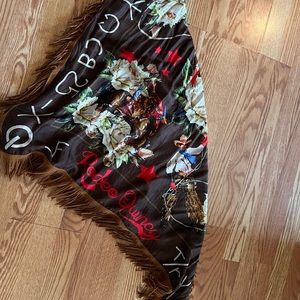 Rodeo Quincy scarf never used